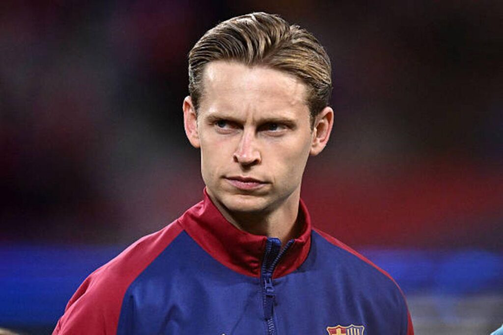 The midfield just does not work without Frenkie. He is absolutely vital to our retention & control over games. We only