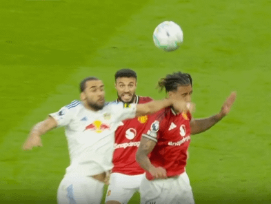 DCL Challenge on Yoro for Leeds First Goal