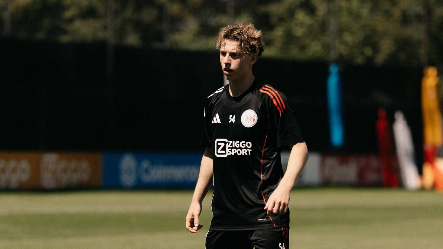 Jan Faberski (19, on loan at PEC) has suffered a serious injury last Friday in a match with Poland U21. He'll undergo surgery soon and will be sidelined for a long time afterwards