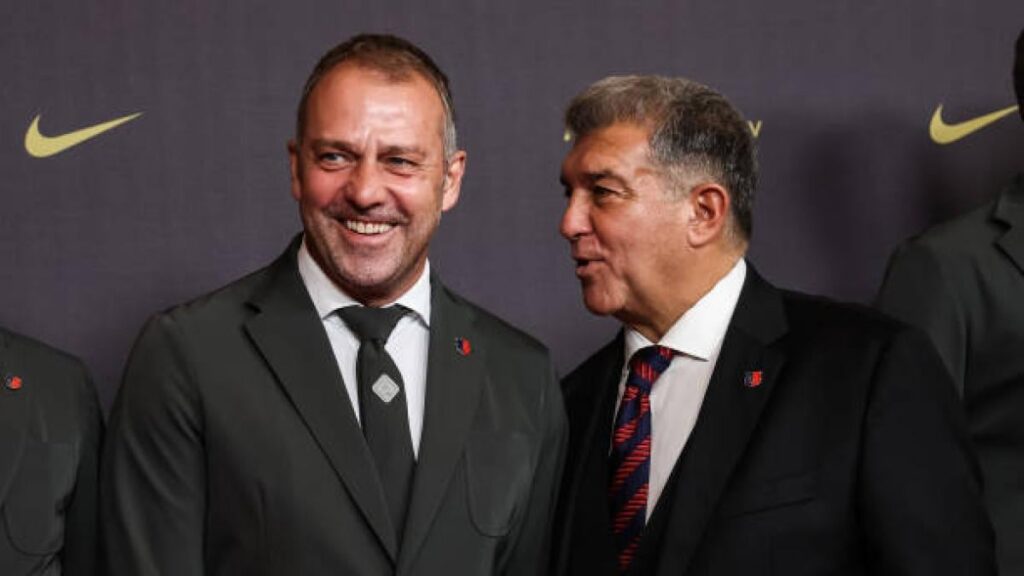 [Fernando Polo] Barca want to extend Hansi Flick's contract till 2028 with an option to extend for an extra year if certain objectives are met, There is a verbal agreement, but the coach believes now is not the time to formalize it and wants to wait until the end of the season.