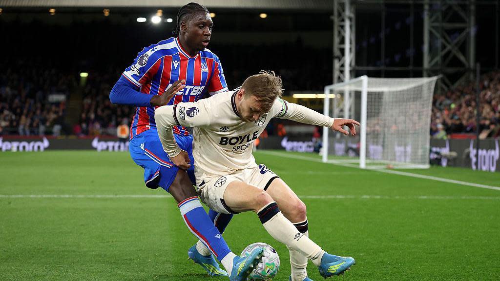 Jarrod Bowen of West Ham United is challenged by Jaydee Canvot of Crystal Palace.