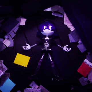 (Gif 1)Kane at Tottenham vs (Gif 2) kane at bayern