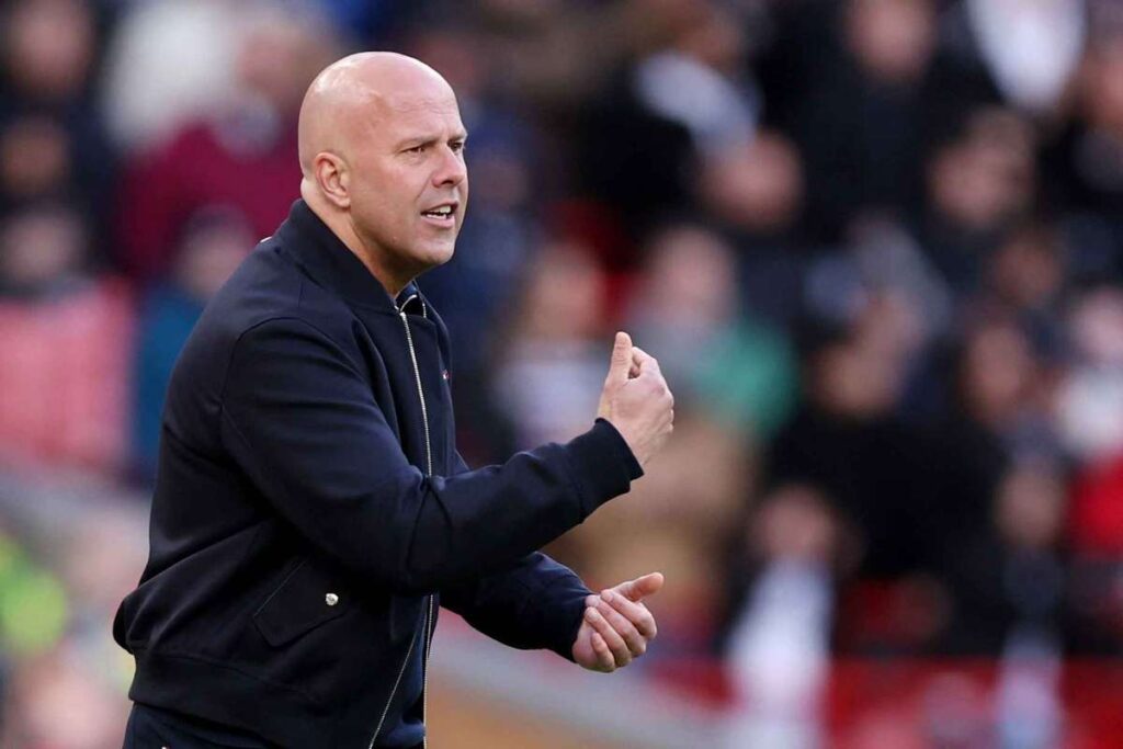 Liverpool's Arne Slot hopes Fulham win can build momentum ahead of PSG clash