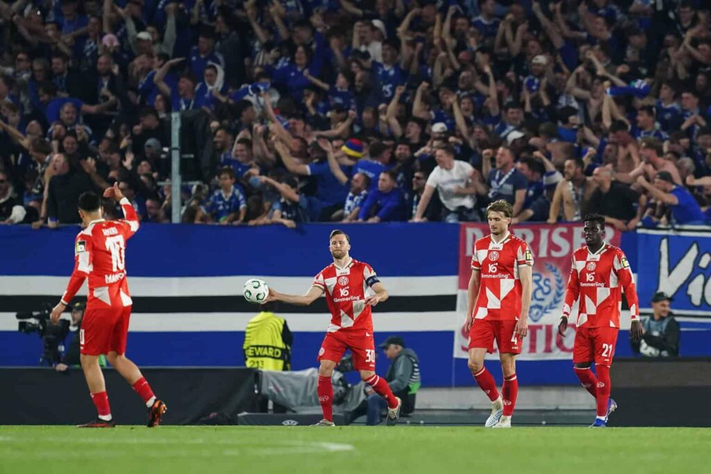 Mainz völlig chancenlos! Strasbourg zieht ins Halbfinale der Conference League ein