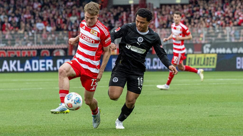 Kampf und Krampf - FC St. Pauli holt Punkt bei Union Berlin