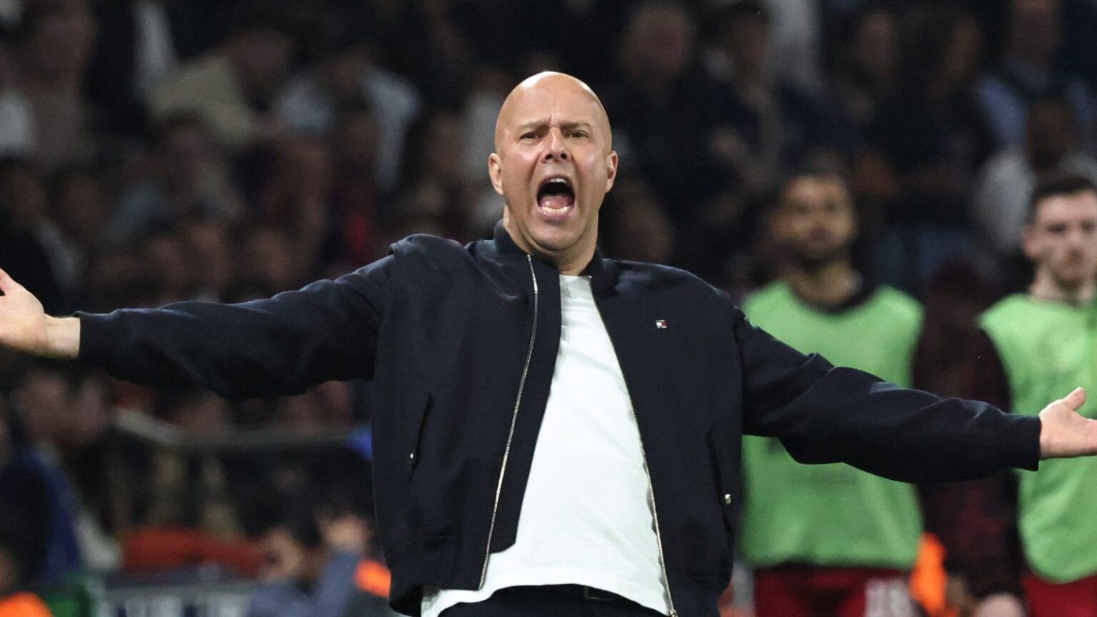 'Lazy' Liverpool star branded a 'disgrace' as Arne Slot is told his time at Anfield is up