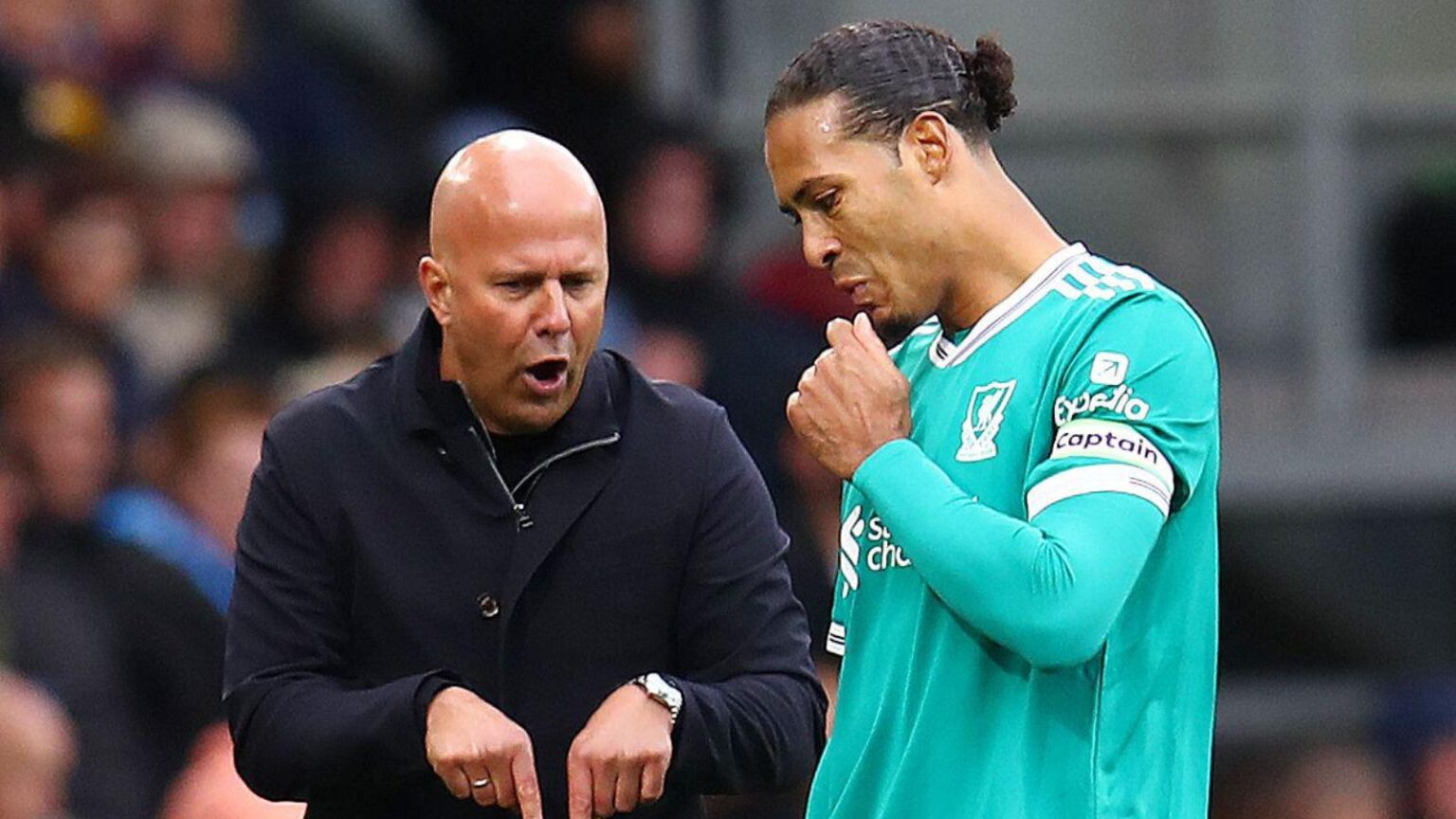 Arne Slot responds to Van Dijk 'quit' remarks as Isak return confirmed