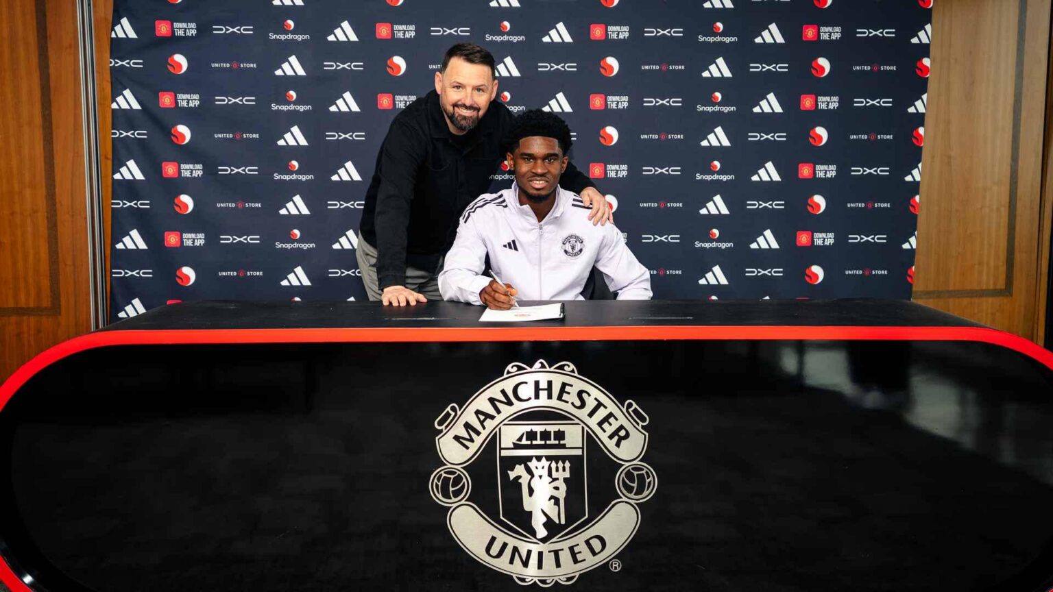 Jaydan Kamason signs new contract