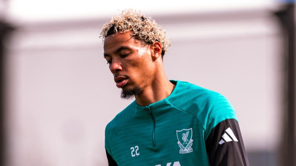 Hugo Ekitike injury update - Liverpool FC