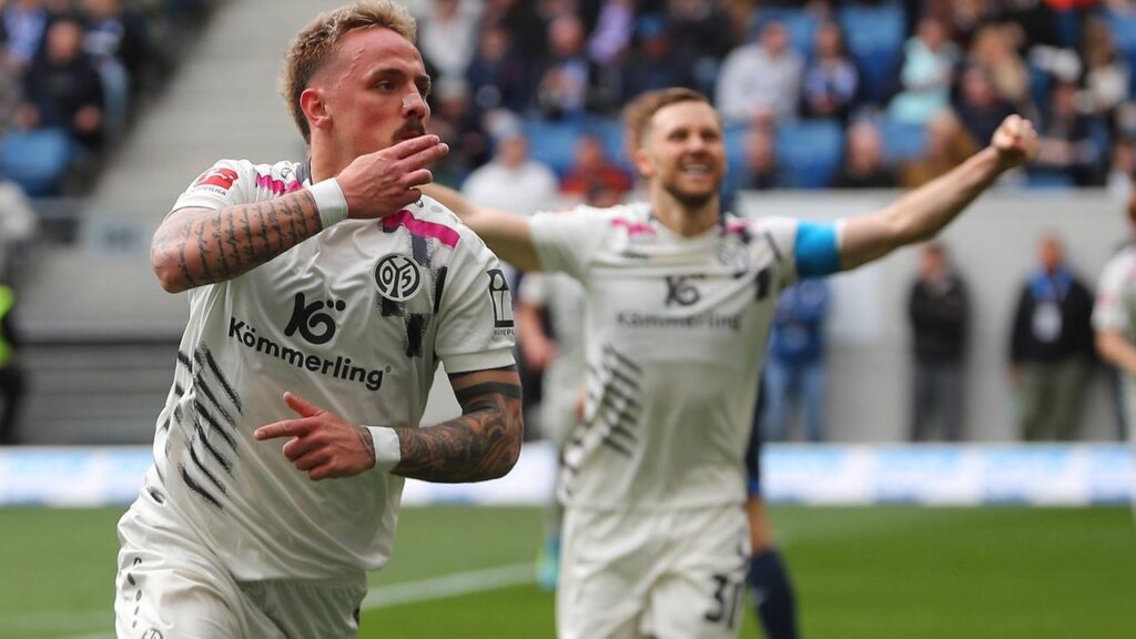 Fußball-Bundesliga: Tietz-Doppelpack zum Auswärtssieg: Mainzer Serie hält auch gegen Hoffenheim