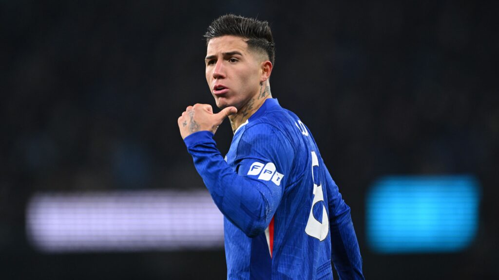 More chaos at Chelsea! Enzo Fernandez's team-mates ask Liam Rosenior to LIFT disciplinary suspension for crucial Man City clash