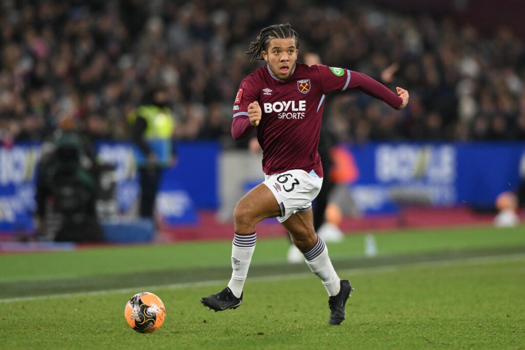 Ezra Mayers of West Ham United goes forward with the ball during the Emirates FA Cup Third Round match between West Ham United and Queens Park Rangers
