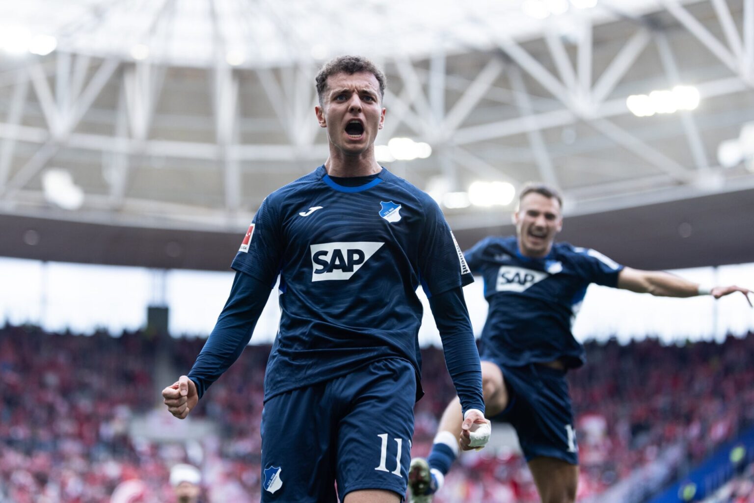 Photo by Simon Hofmann/Getty Images