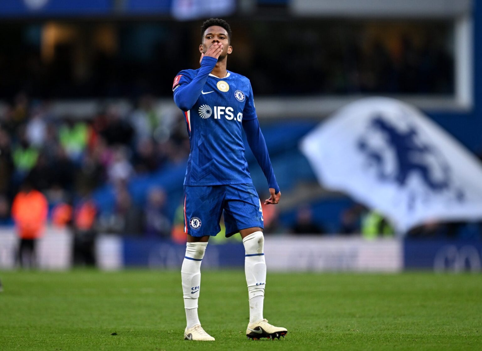 Liam Rosenior reveals Chelsea's Estevao Willian plans for the rest of the season