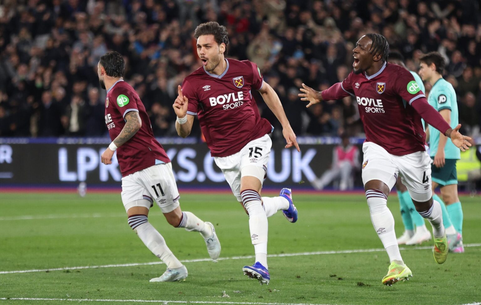 West Ham hero Konstantinos Mavropanos outdoing 20 top Premier League stars