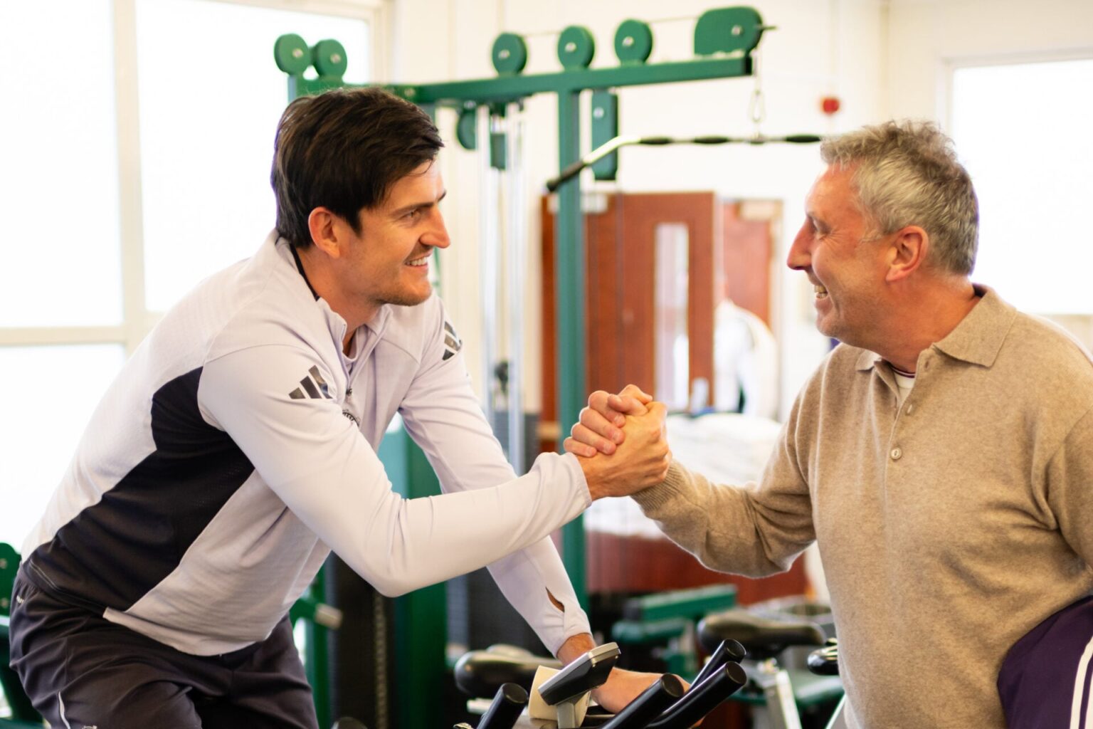 Man Utd fans all feeling same way about Harry Maguire after Red Devils' 'smart move' over new contract