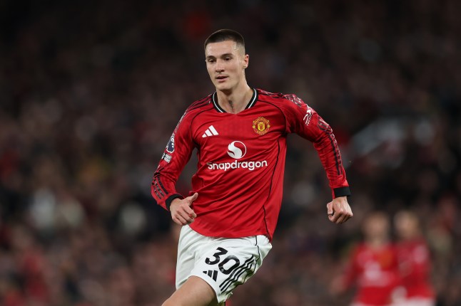 Manchester United v Leeds United - Premier League