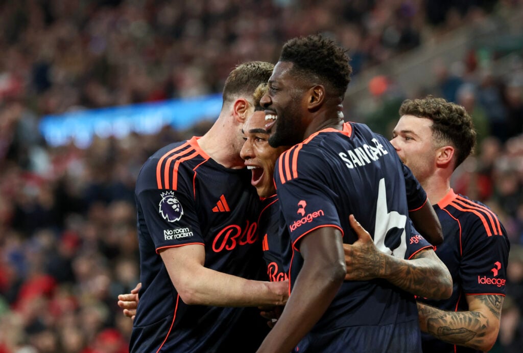 Igor Jesus celebrates his Forest goal