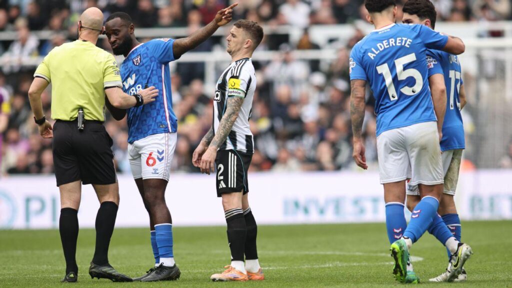 Man die Geertruida racistisch bejegende opgepakt door Britse politie