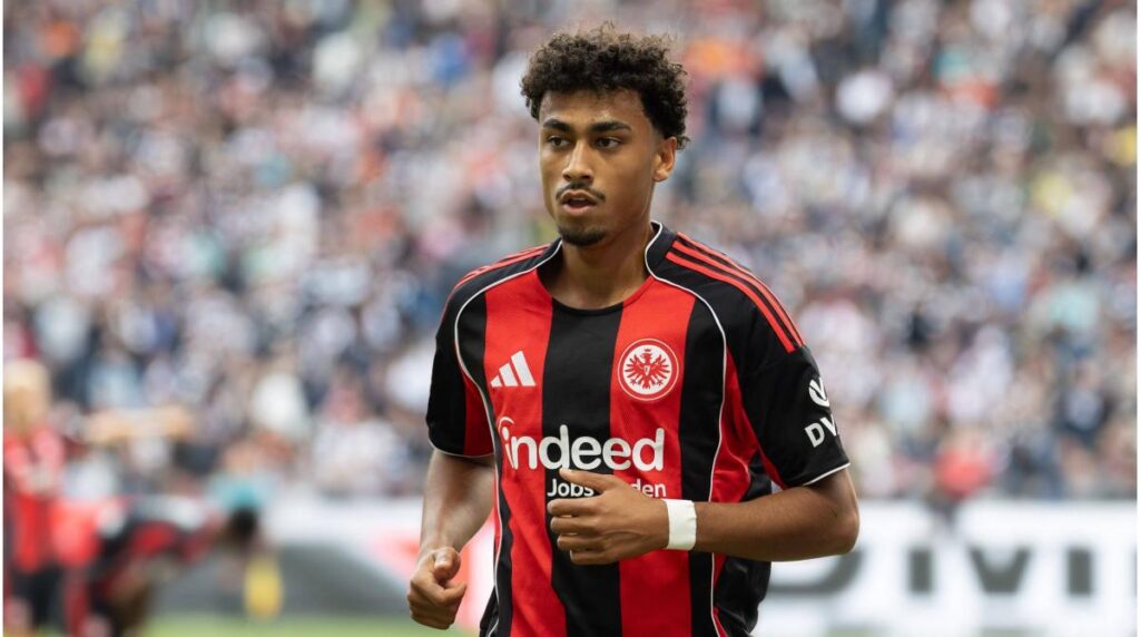 Nathaniel Brown über seine Entscheidung pro DFB: "Es gab vor etwa einem Jahr mal ein Telefonat mit dem US-Verband. Aber ich habe direkt gesagt, dass ich nur für Deutschland spielen will [...] Ich bin deutsch aufgewachsen, deshalb war es für mich immer das Ziel, für den DFB zu spielen."