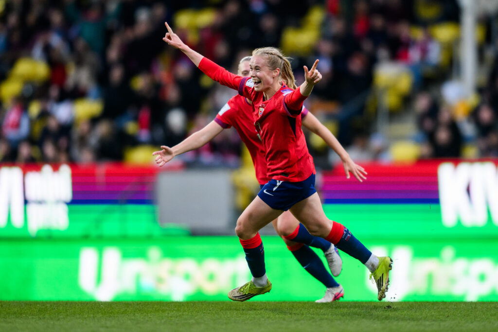 Blakstad scores stunner for Norway, wins for Summanen and Ahtinen