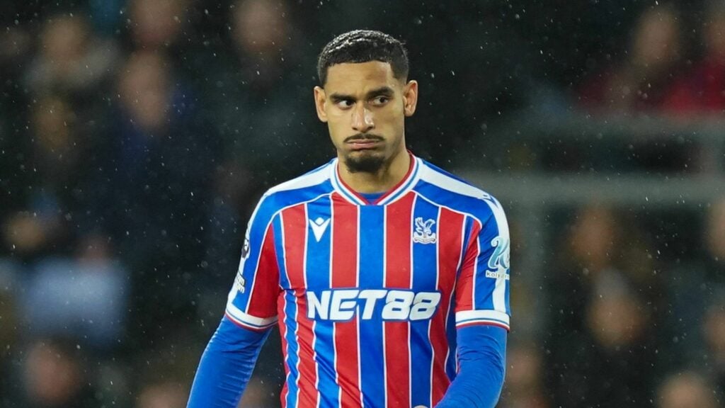 Maxence Lacroix in action for Crystal Palace