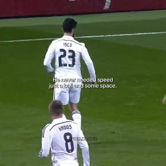 Is there a more beautiful profile in football than a technical nr 10?