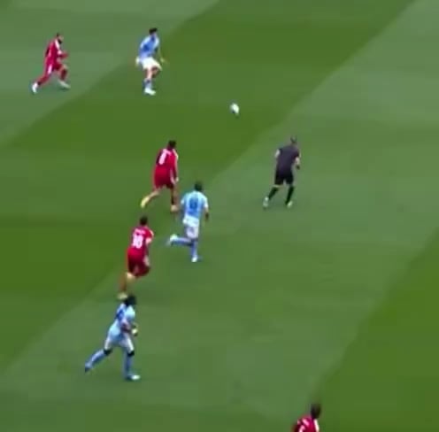 Why does this team struggle with tackling?