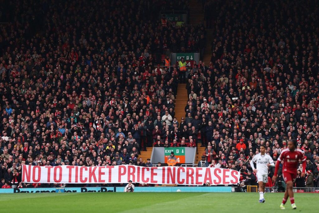 Virgil van Dijk backs Liverpool fans in protest against ticket prices