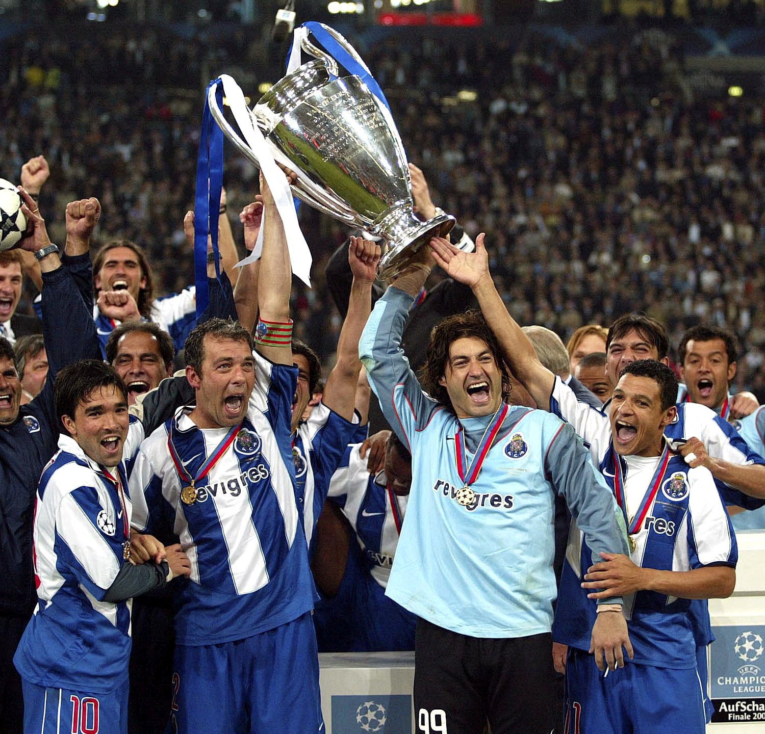 Porto’s 2003-04 title-winning side are the only Portuguese team to get beyond the Champions League quarter-finals since 1994