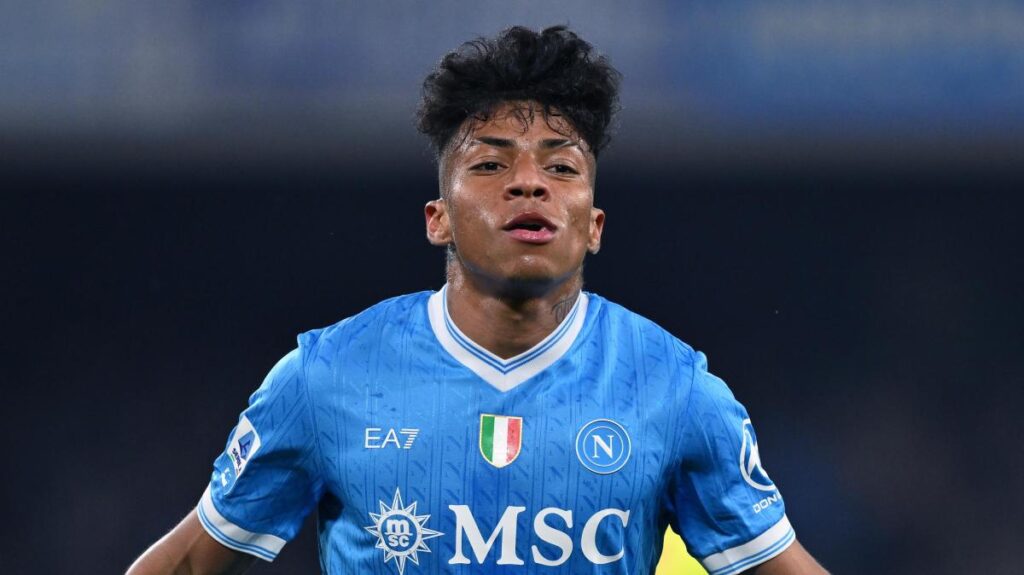 Nápoles ativa cláusula de compra de Alisson Santos por 16.5M€