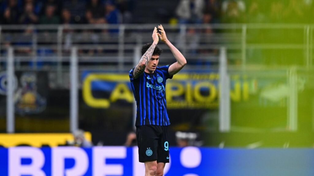 [GdS] Alessandro Bastoni is likely to sit out the Cagliari game, not as a punishment, of course, quite the opposite. It’s more about his physical and mental condition, as seen in the first half in Como, which suggests he needs a break. Chivu seems ready to give him one. Call it precautionary rest.