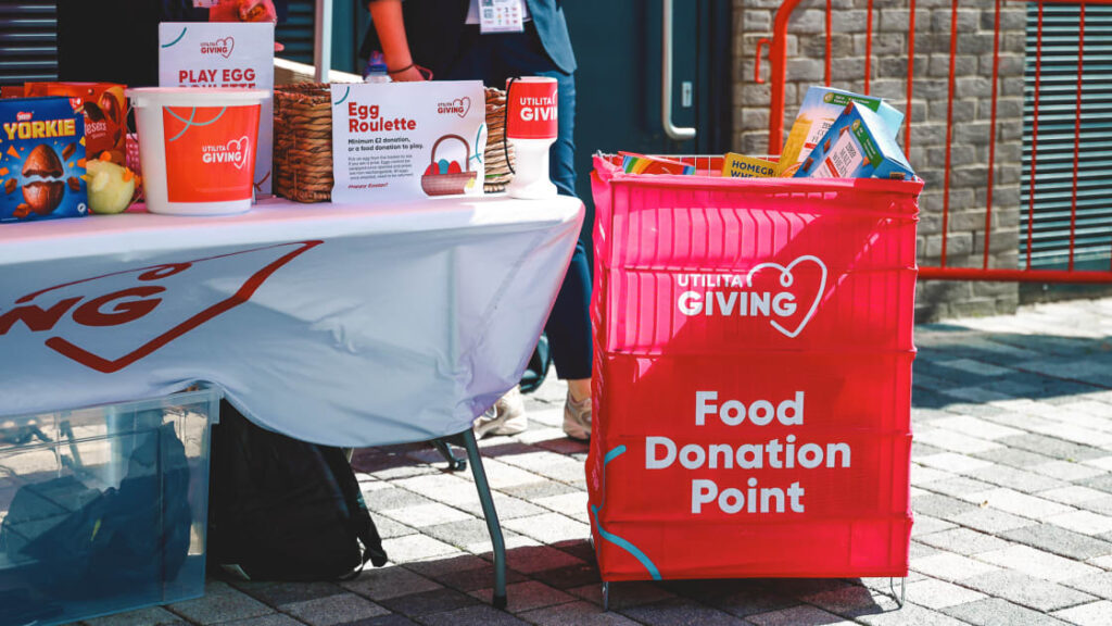 Donate food items at Everton fixture to support those in poverty | Brentford Fc