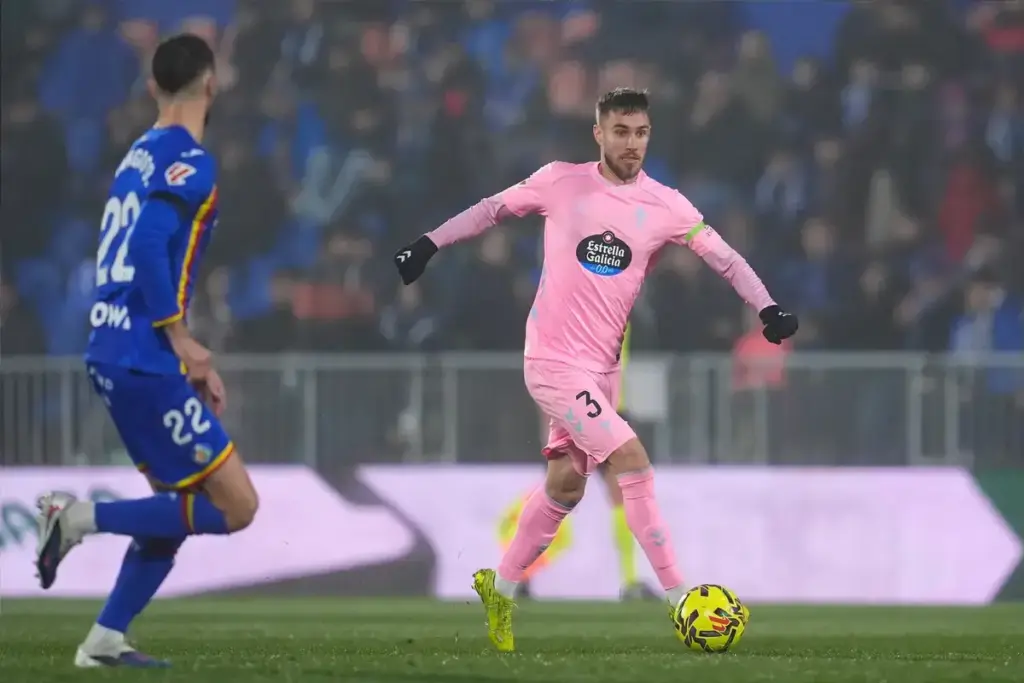 Aston Villa vs Fulham goes beyond the pitch as both clubs battle for a Spanish defender this summer - Read Aston Villa