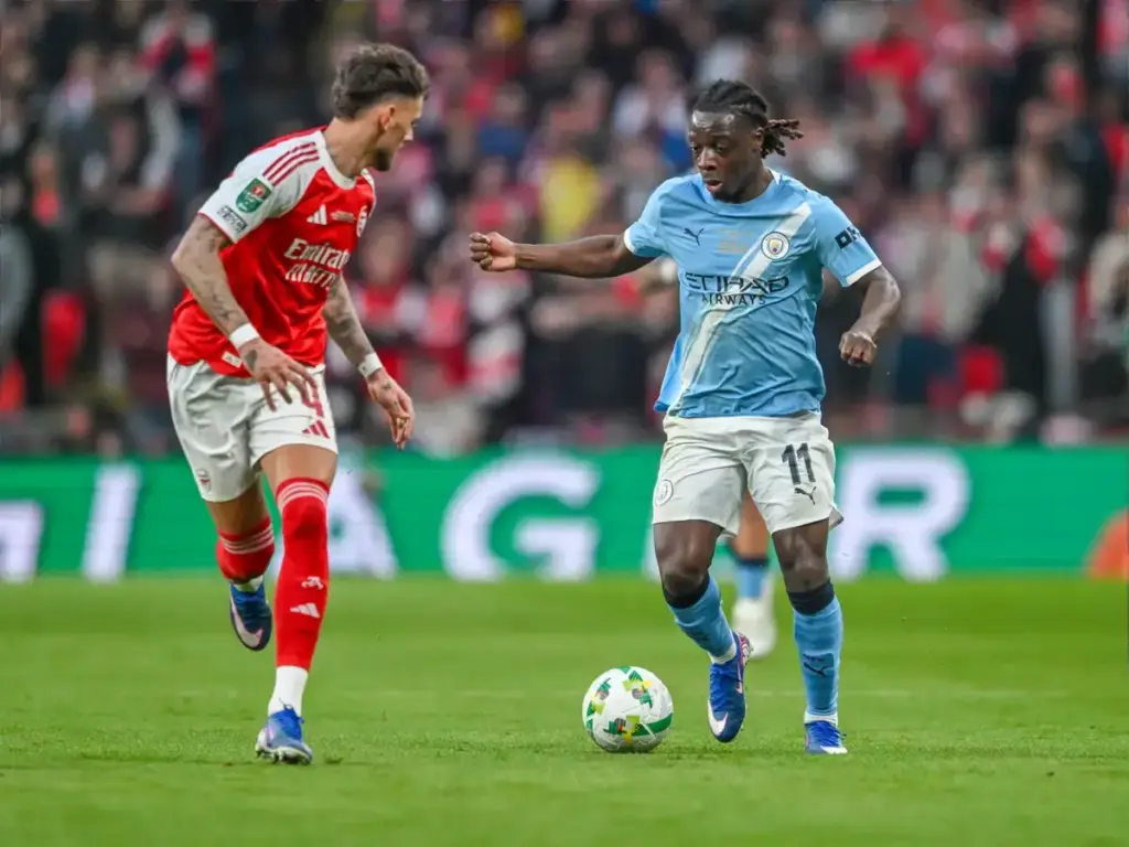 Man United legend predicts Manchester City to ‘win easily’ against Arsenal - Read Man City