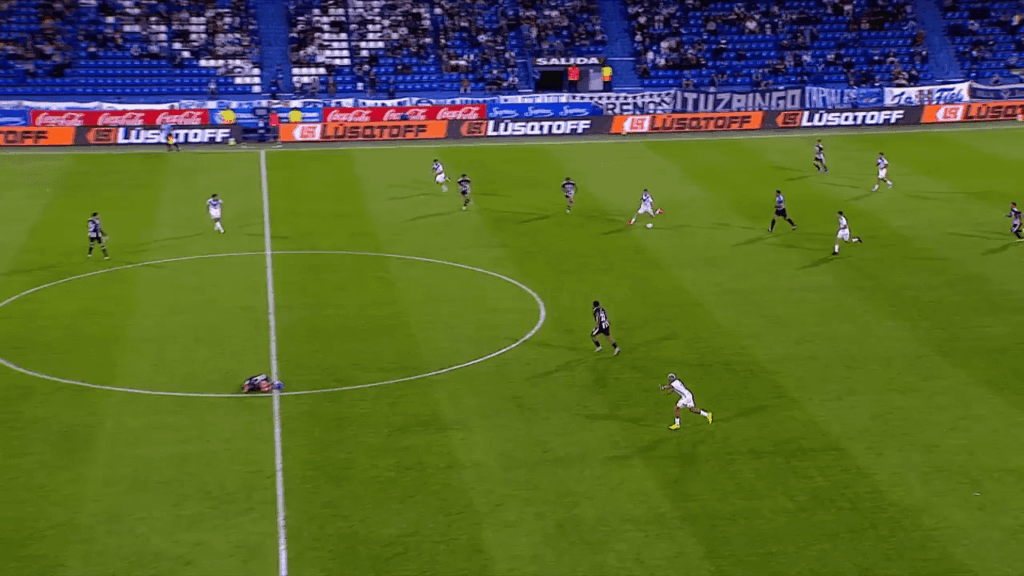 Seja sincero, qual time brasileiro tem maior probabilidade de fazer algo assim? E qual jogador?