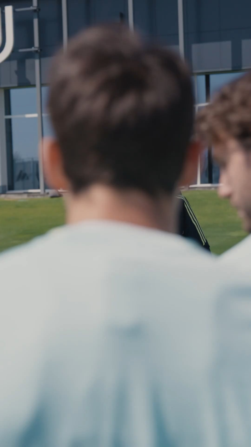 Luciano Spaletti‘s speech to the team after renewing his contract. ❤️🏳️🏴