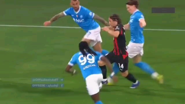 Whos this wonder kid 😳😳