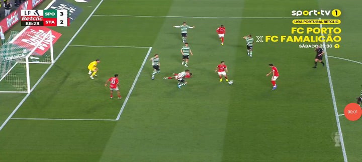 Sporting 3 - Santa Clara (2) Gonçalo Paciência (89)