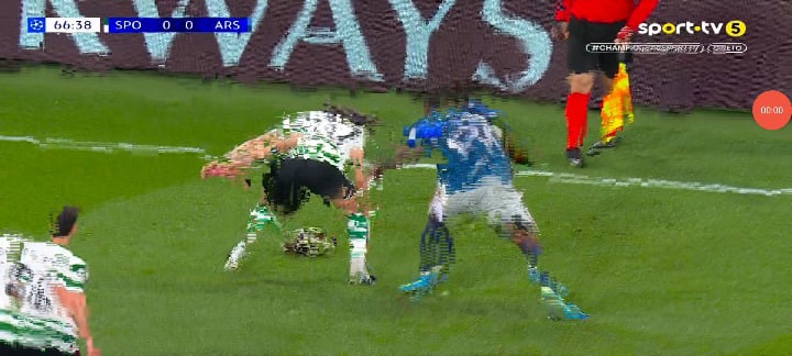 Sporting 0 - Arsenal 0 Primeiro remate de Gyokeres (67)