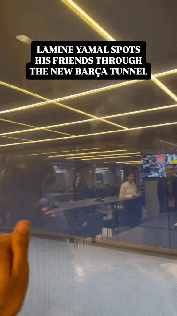 Barca’s new tunnel giving fans front-row access! Lamine Yamal spotted his friends