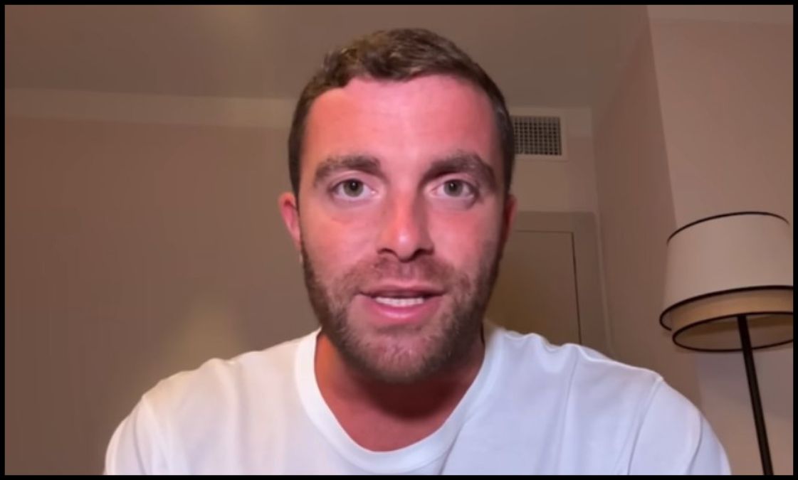 Fabrizio Romano discusses transfers in his YouTube video.