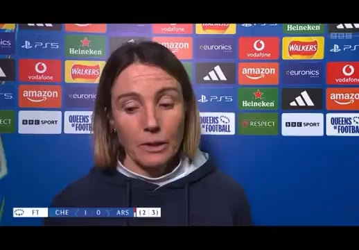 Quando nem o arbitro nem o VAR nada veem