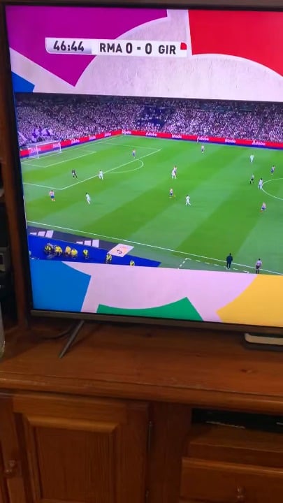 Mbappe could have scored here but decided to do a backheel...