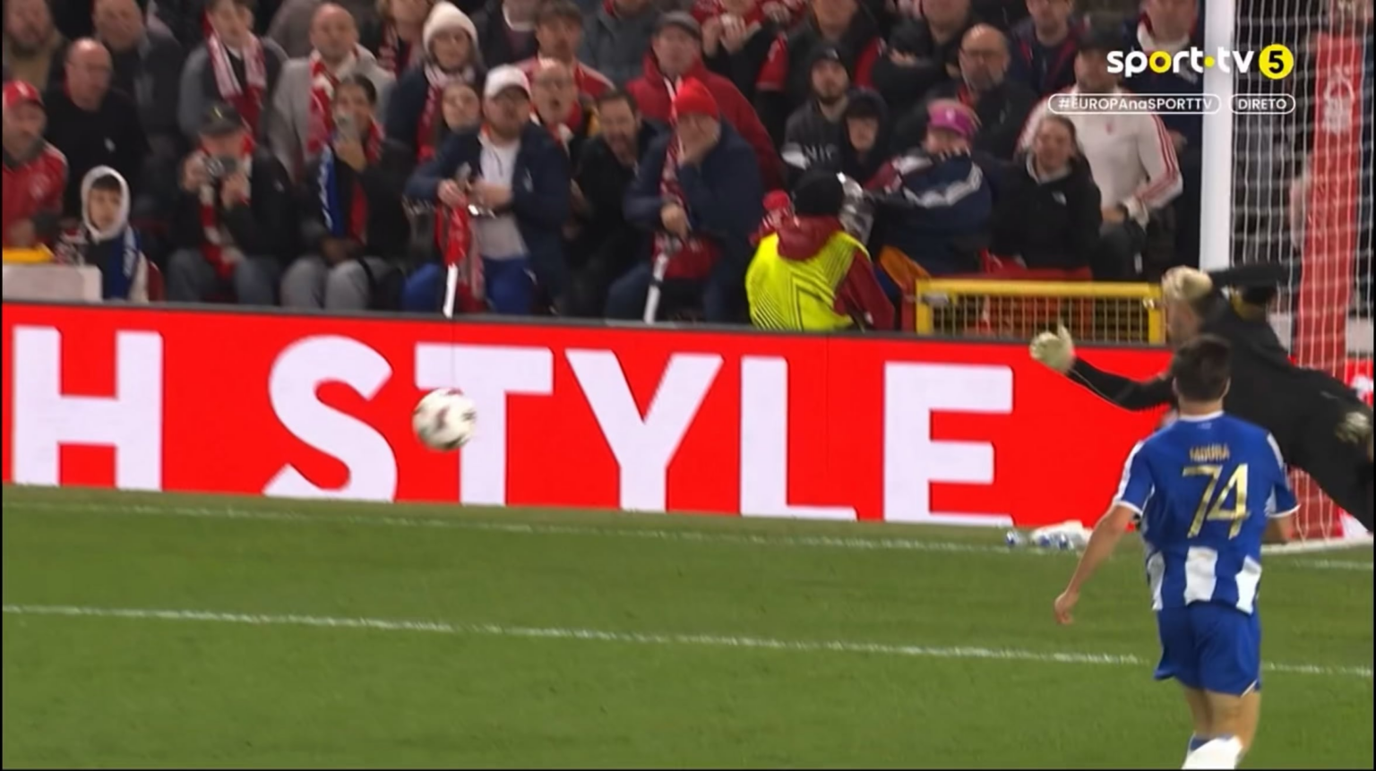 Alan Varela acerta na Barra 84’