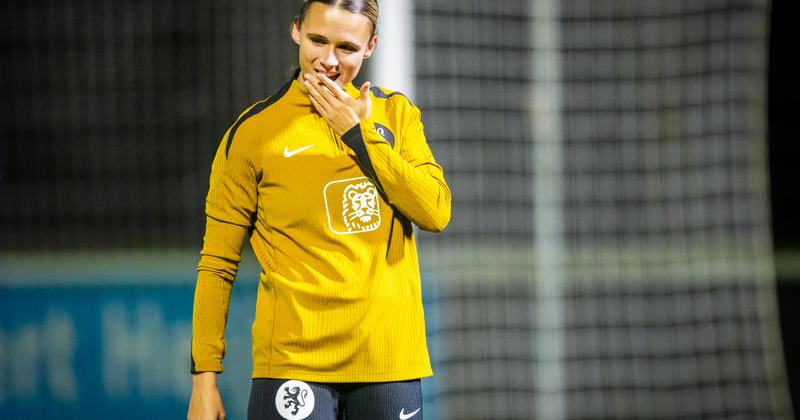 Casparij ziet 'team in transitie' in Oranje Leeuwinnen: "We zijn op zoek"