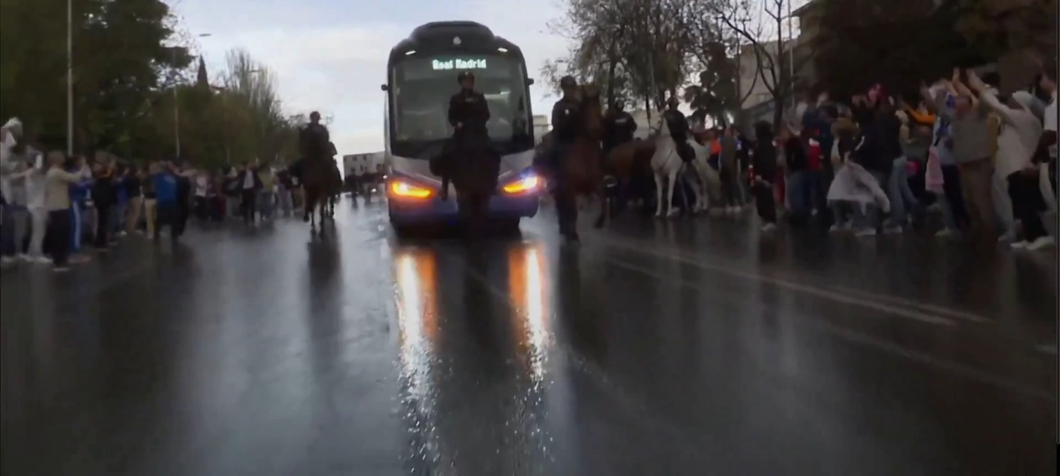 Intense atmosphere upon the arrival of team bus.