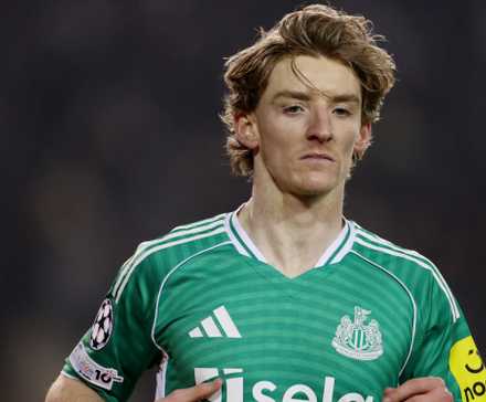 anthony-gordon-newcastle (2)