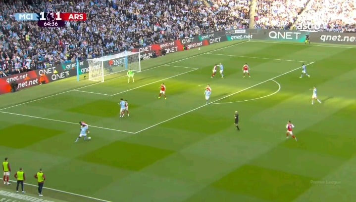 Haaland goal (world feed commentary)