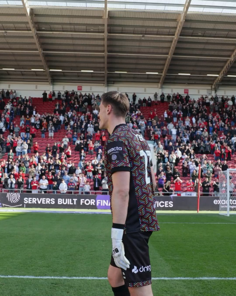 [Loan Watch] Radek Vitek with another MOTM performance for Bristol City